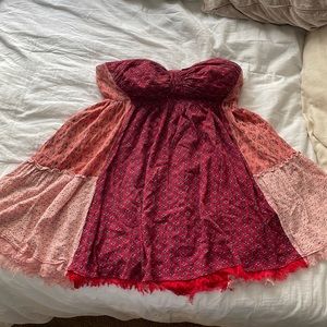 Free People size S 100% viscose, has pockets